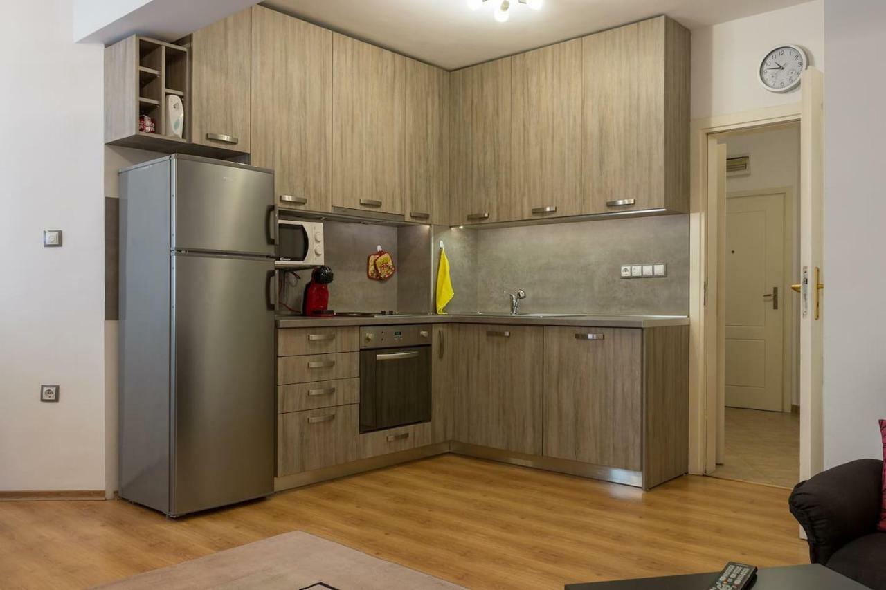 Glorious - 2-Bedroom Apartment Near Youth Hill By Flat Mаnager Plovdiv Extérieur photo
