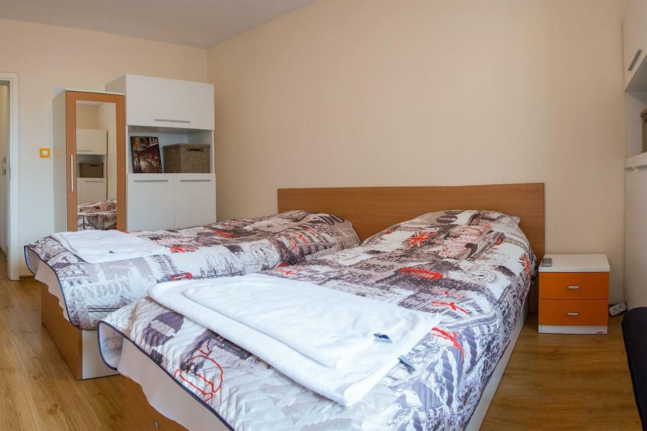 Glorious - 2-Bedroom Apartment Near Youth Hill By Flat Mаnager Plovdiv Extérieur photo