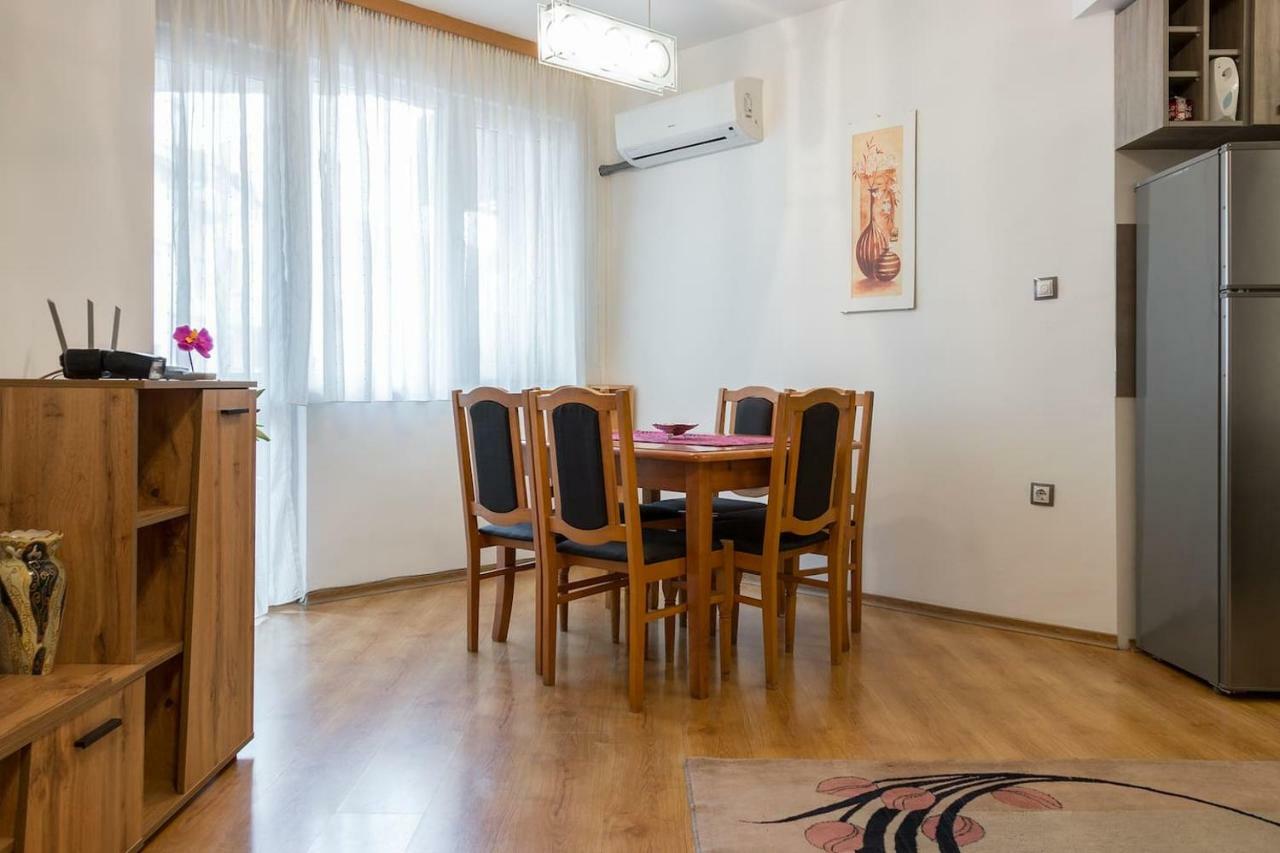 Glorious - 2-Bedroom Apartment Near Youth Hill By Flat Mаnager Plovdiv Extérieur photo